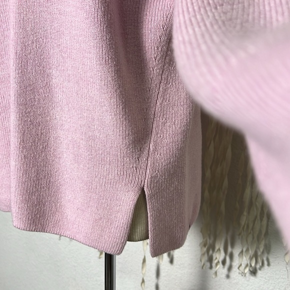 Lululemon. Pink Merino Wool Ribbed Crewneck Sweater - Picture 6 of 14